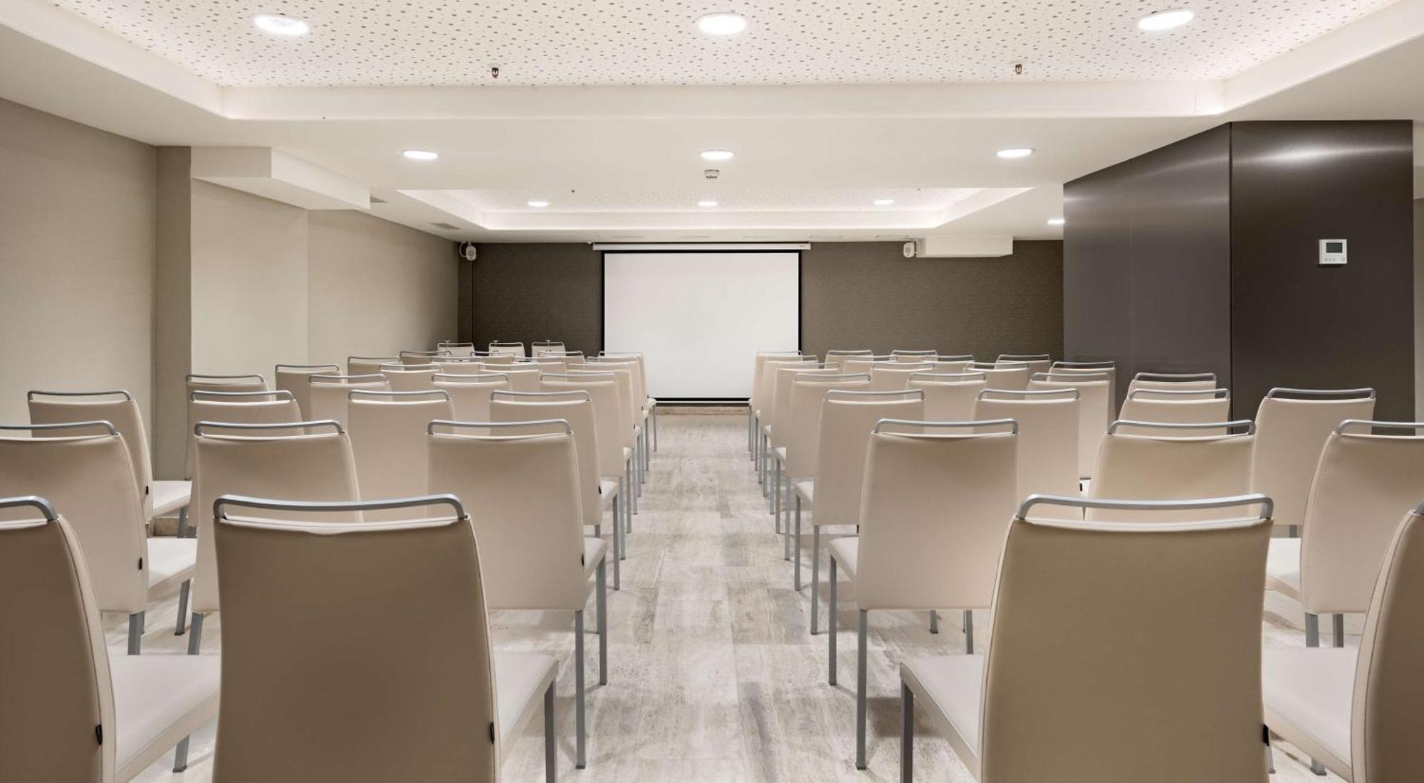 Nh Madrid Zurbano Hotel Eksteriør billede