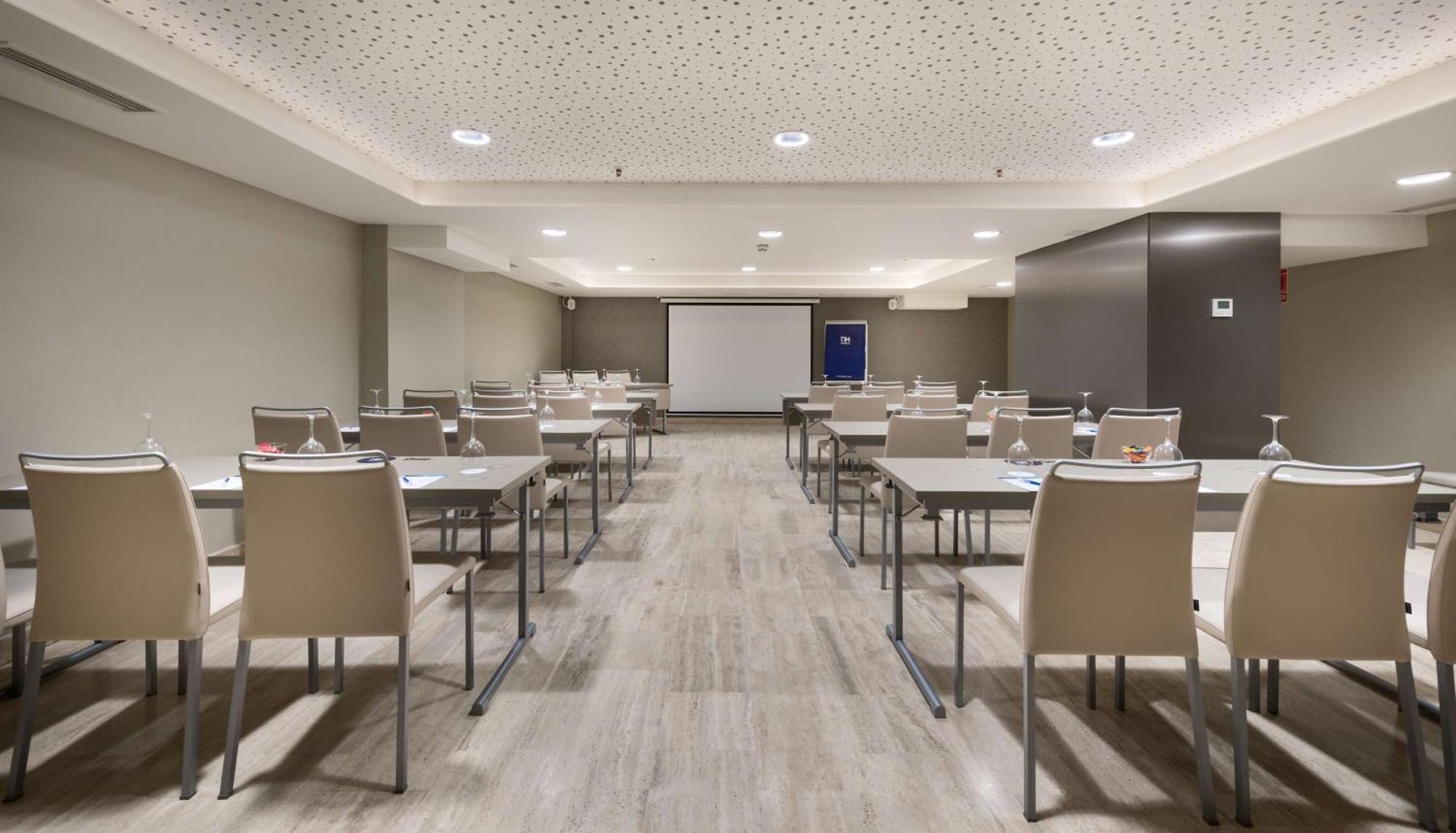 Nh Madrid Zurbano Hotel Eksteriør billede