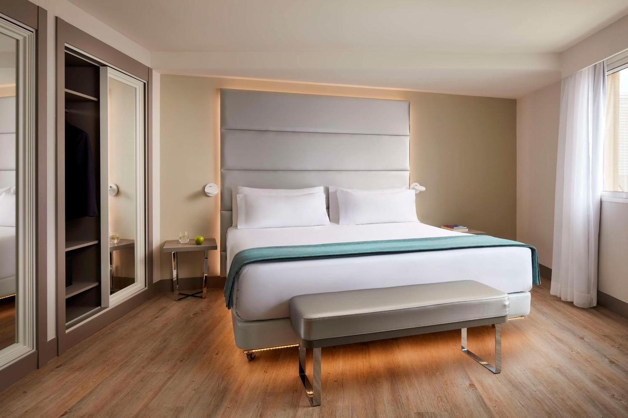 Nh Madrid Zurbano Hotel Eksteriør billede